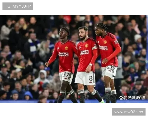 罗马诺曝曼联冬窗后续约梅努将