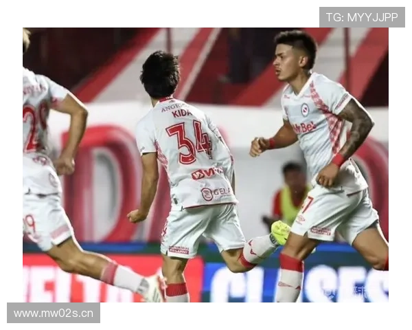 另类留洋路贵田辽河斩阿超首球